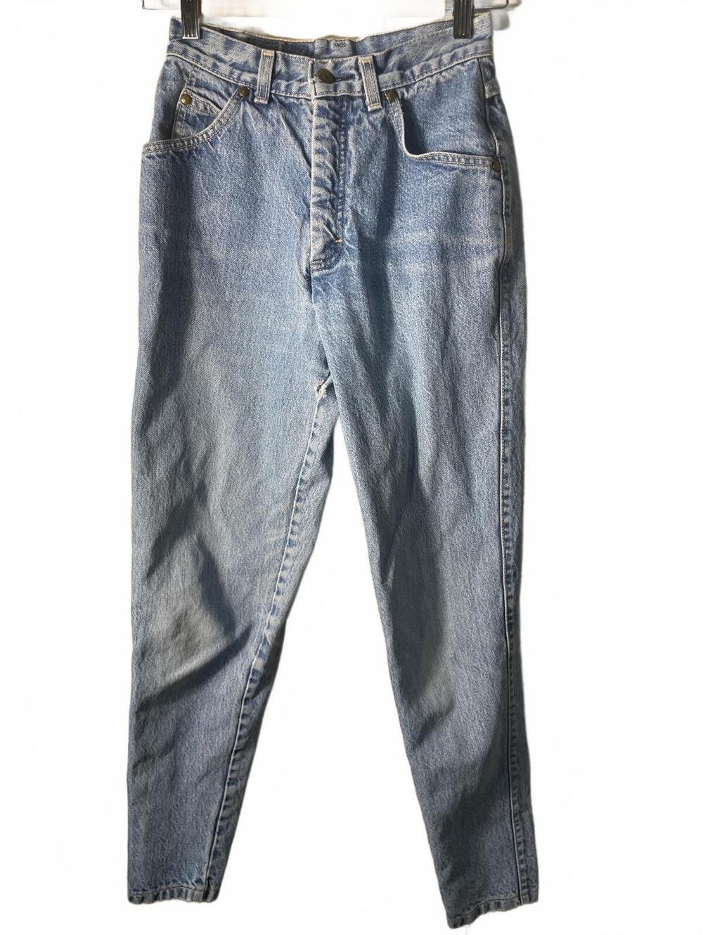 Levi's Light Wash High Waist Mom Jeans Vintage Womens Size 5 Distressed Grunge